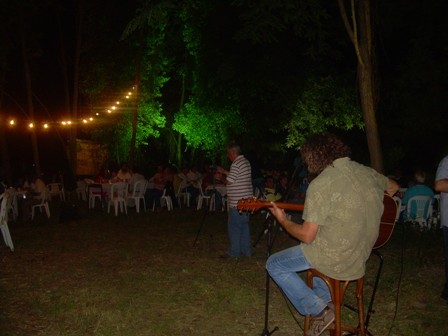 Goura1