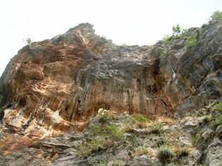 Goura_27-6-09_braxos_tranis_spilias