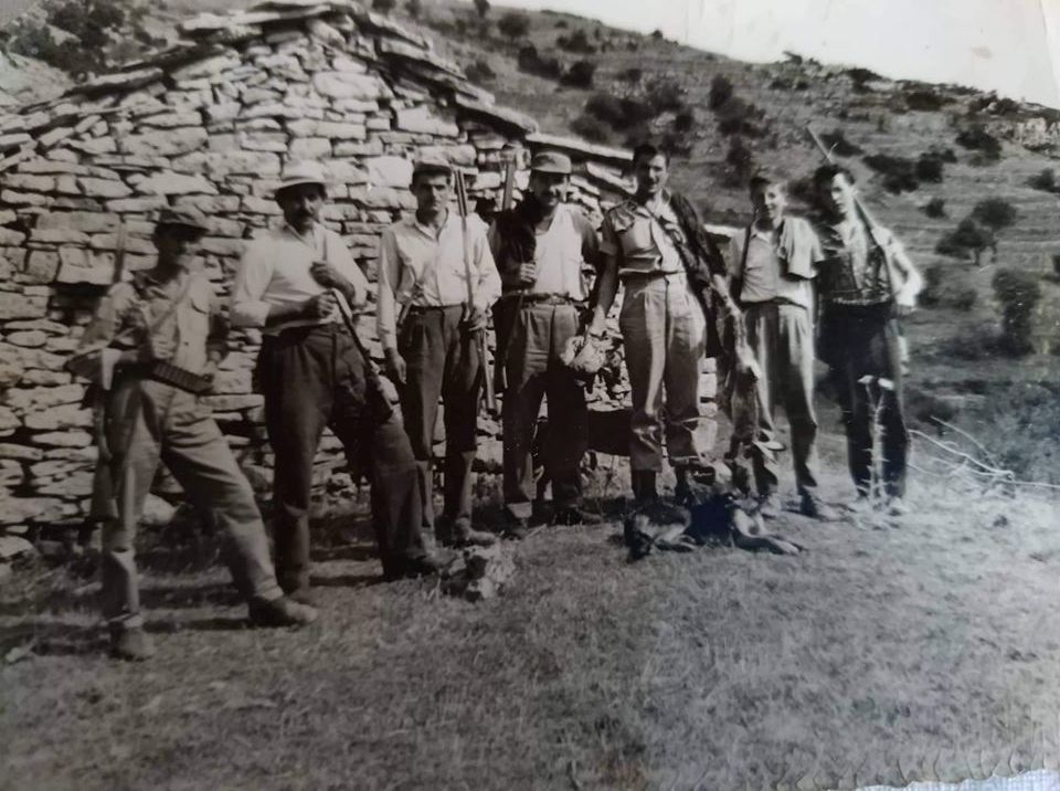 ΚΥΝΗΓΟΙ224357203238453248 o
