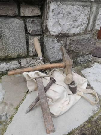 εργαλεια πετρας 1